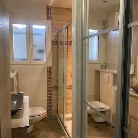 Petit Nid Douillet Mitoyen A Apartment